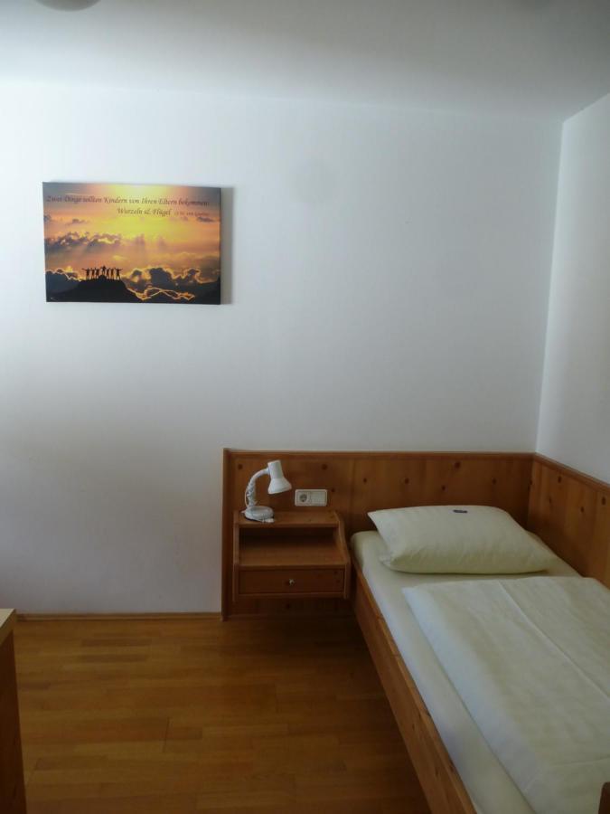 Seminarhaus Grainau Hostel Exterior photo